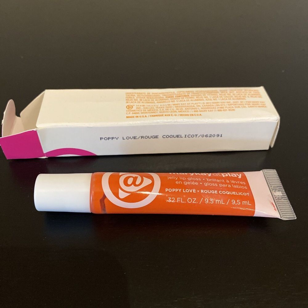 Mary Kay At Play Jelly Lip Gloss .32 oz Poppy Love‎ New in Box